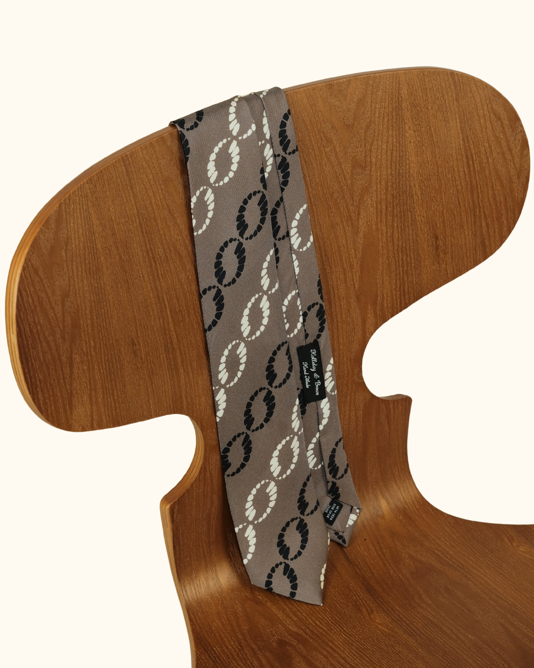 Holliday & Brown Taupe Beaded Oval Pattern Tie